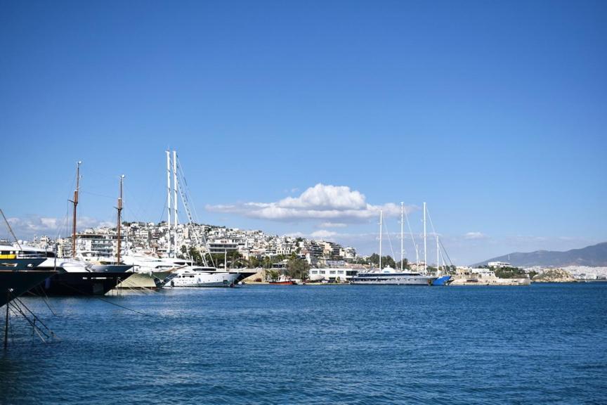 Freatida Apartment Piraeus Exterior photo